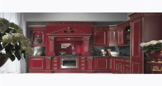 Фото: Кухня бордового цвета в классическом стиле